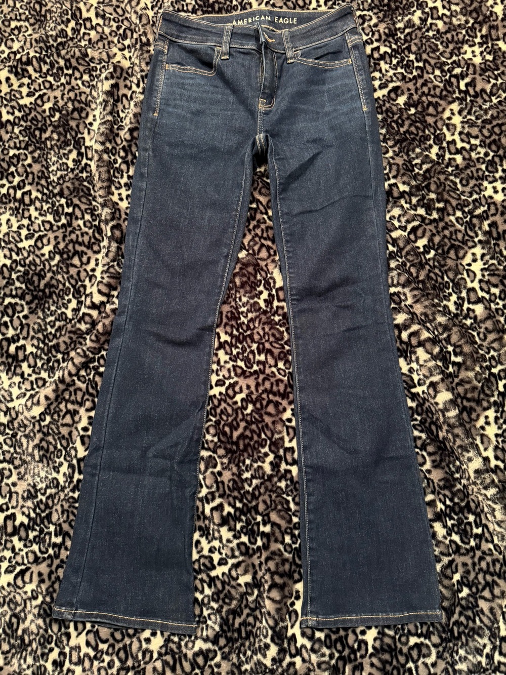 American Eagle Outfitters Dark Blue Kickboot Jeans - size: 00 short